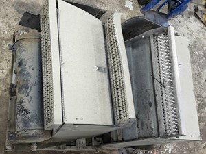 Used 2006 PETERBILT 387 Battery Box (Stock #3048)) Part Image