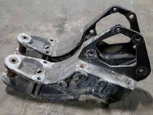 Used 2006 PETERBILT 387 Spring, Rear Leaf Hanger (Stock #2764)) Part Image