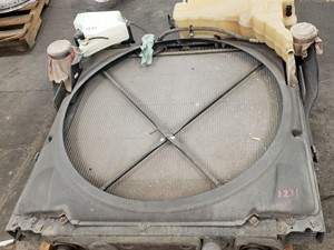 Used 2015 PETERBILT 579 Cooling Assembly (Stock #14929)) Part Image