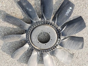 Used 2015 PETERBILT Fan (Stock #3847)) Part Image