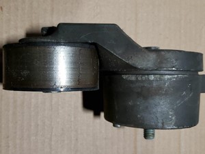 Used 2016 KENWORTH T680 Belt Tensioner (Stock #2804)) Part Image