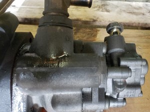 Used 2016 PETERBILT Steering Pump (Stock #3269)) Part Image