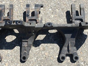 Used 2017 KENWORTH T680 Bracket (Stock #3331)) Part Image