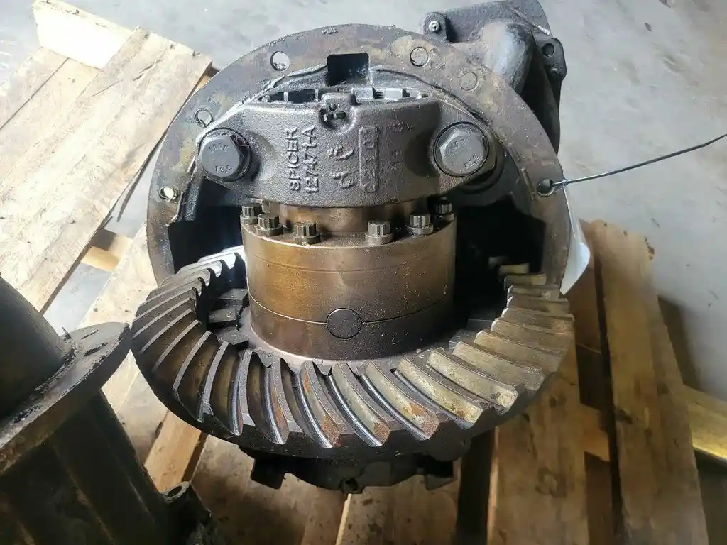 Used, Recycled, New, and Aftermarket Heavy Duty Truck Parts