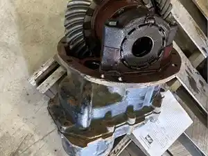 Used 2002 EATON DSP40-3.90 Front Rear (Tandem Front) (Stock #15323)) Part Image