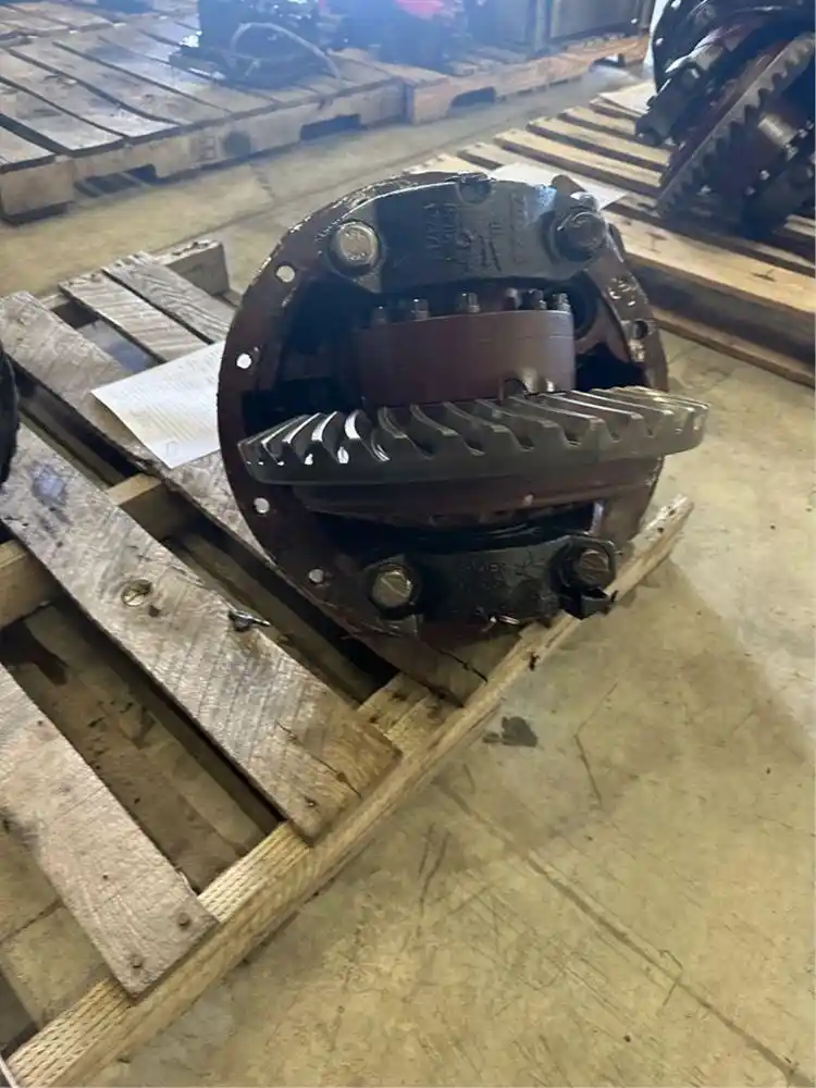 Used, Recycled, New, and Aftermarket Heavy Duty Truck Parts