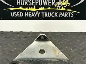 Used 2016 FREIGHTLINER Cascadia Bracket (Stock #16746)) Part Image