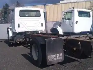 Used 2006 INTERNATIONAL 4400 Cab (Stock #17171)) Part Image