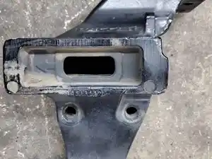 Used 2017 KENWORTH T680 Cab Mount (Stock #9277)) Part Image