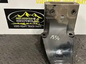 Used 2015 KENWORTH T880 Cab Mount (Stock #15975)) Part Image