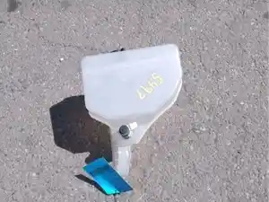 Used Windshield Washer Reservoir (Stock #12952)) Part Image