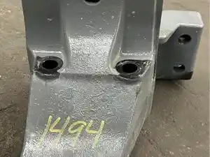 Used 2023 PETERBILT 567 Cab Mount (Stock #9944)) Part Image