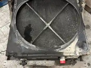 Used 2013 PETERBILT 365 Cooling Assembly (Stock #16395)) Part Image