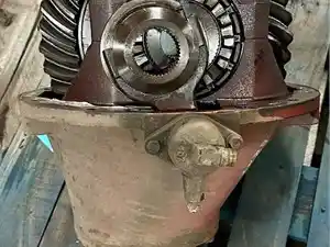 Used 2015 EATON RDP40-3.90 Rear Rear (Tandem Rear or Single) (Stock #15713)) Part Image