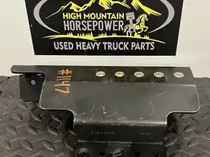 Used 2015 PETERBILT 579 Bracket Image