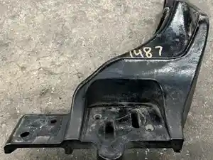 Used 2017 PETERBILT 567 Bracket (Stock #9760)) Part Image