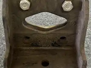 Used Engine Mount Image