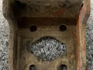 Used Engine Mount Image