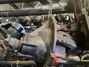 Rebuilt GMC GMC T170 Rear Rear (Tandem Rear or Single) (Stock #R-2515)) Part Image
