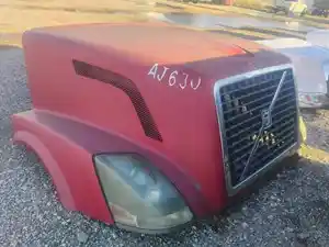 Used 2010 Volvo VNL Hood (Stock #204)) Part Image