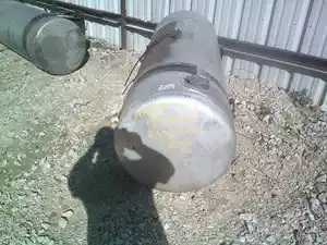 Used Peterbilt 379 Fuel Tank (Stock #133)) Part Image