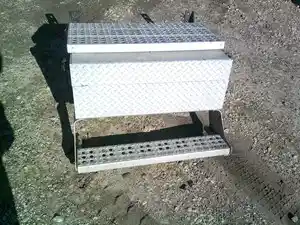 Used Universal Freightliner COLUMBIA Tool Box (Stock #89)) Part Image