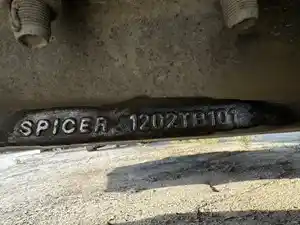 Used 2015 Peterbilt 367 Front Axle, Complete (Stock #GJM-FD275212-6)) Part Image