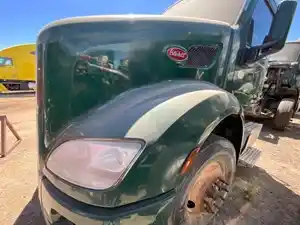 Used 2015 Peterbilt 579 Hood (Stock #GJM-FD293821-3)) Part Image