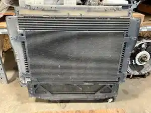 Used 2016 Peterbilt 579 Cooling Assembly (Stock #GJM-F31-6200-1B01510/G)) Part Image
