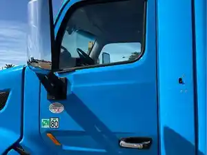 Used 2021 Peterbilt 579 Cab Image