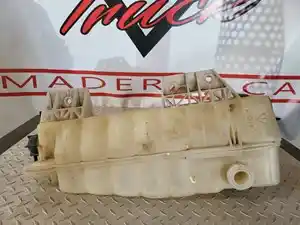 Used 2021 Peterbilt 579 Coolant Reservoir (Stock #GJM-DR104004)) Part Image