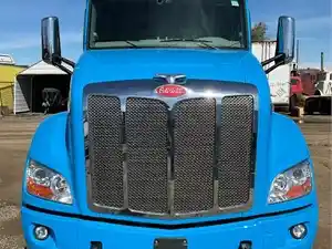 Used 2021 Peterbilt 579 Hood (Stock #GJM-MD749237-4)) Part Image