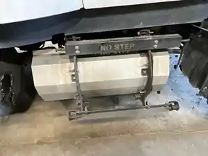 Used 2023 Peterbilt 579 Diesel Particulate Filter (DPF) Image