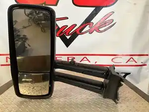 Used Kenworth T680 Mirror Image