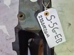 Used 2004 Freightliner Universal Bracket Image