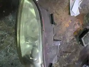 Used Universal Peterbilt Universal Headlamp Assy (Stock #P-30)) Part Image
