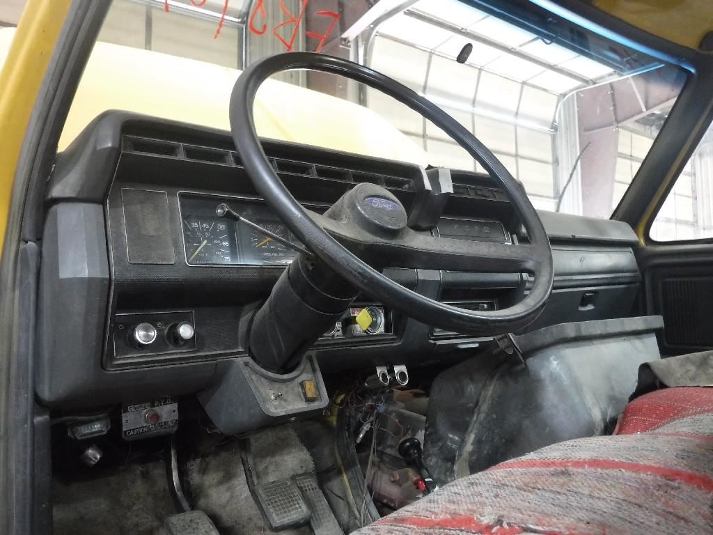 1989 FORD F800 (Stock #235907) | Cabs | TPI