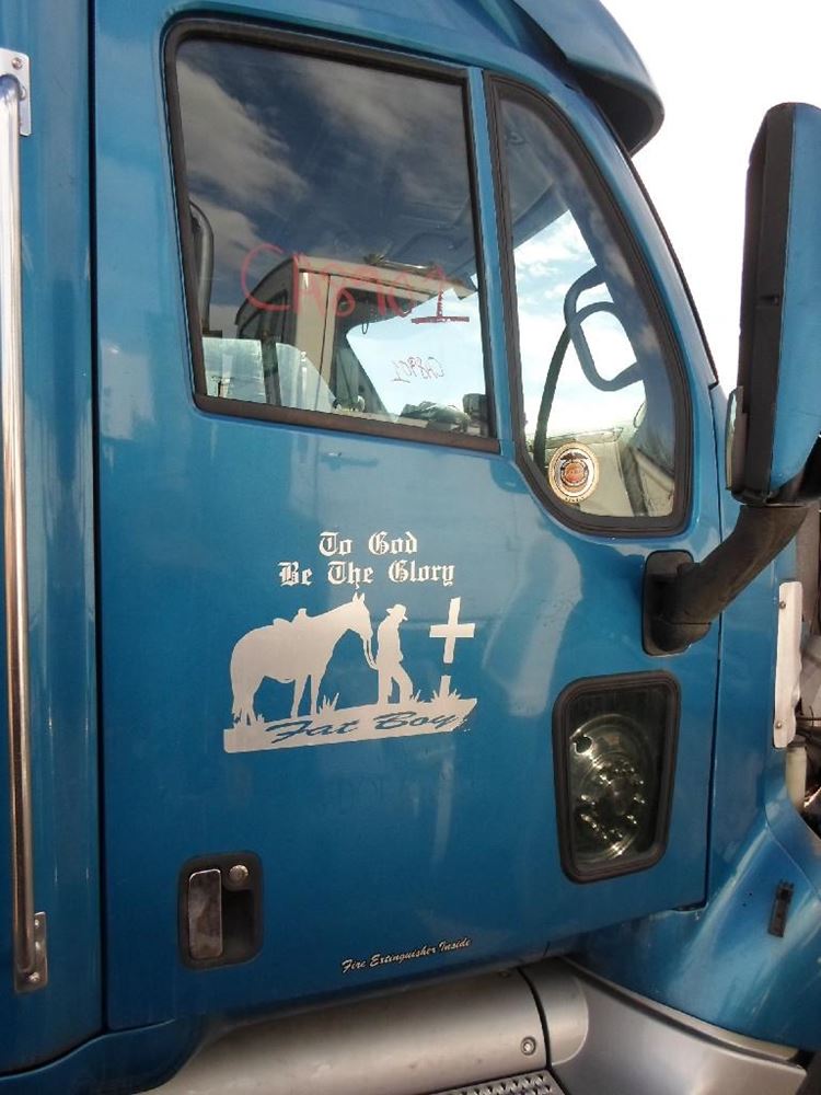 2001 PETERBILT 387 (Stock #137547) | Doors | TPI