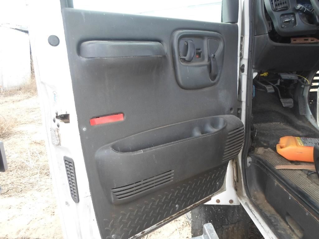 2005 CHEVROLET C5500 (Stock #167253) | Doors | TPI