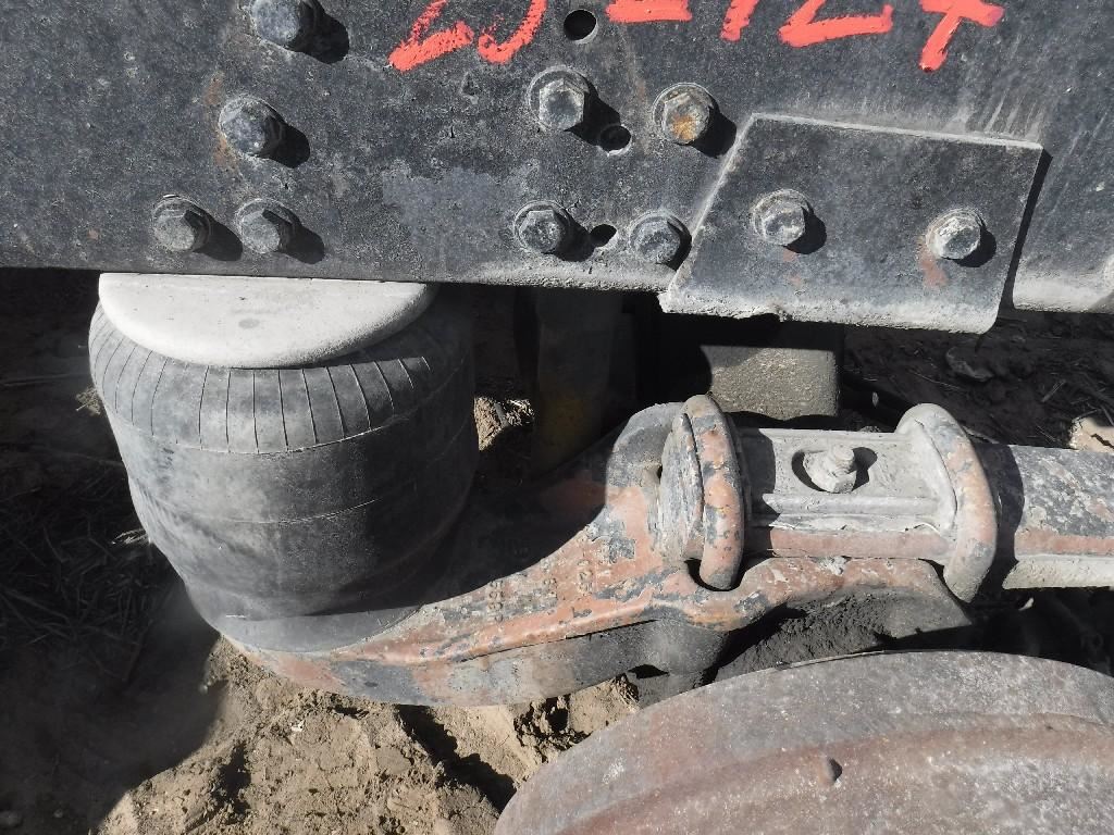 Peterbilt Paddle Mount Air Bag Stock 252911 Suspension Misc Parts Tpi