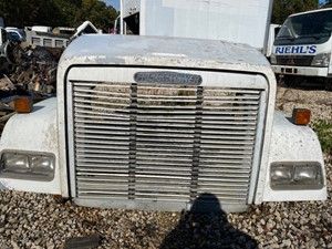 Used 1986 Freightliner FLC112 Hood (Stock #HO-3028)) Part Image