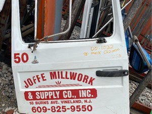 Used 1998 Mack CS200P Door (Stock #DO-1032)) Part Image