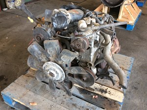 Used 2000 GM/Chev (HD) 5.7  GAS Engine Assy (Stock #EG-2002)) Part Image