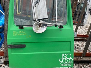 Used 2000 Mack CS MIDLINER Door (Stock #DO-1036)) Part Image