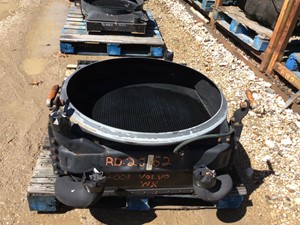 Used 2001 Volvo WX Radiator (Stock #RD-2062)) Part Image