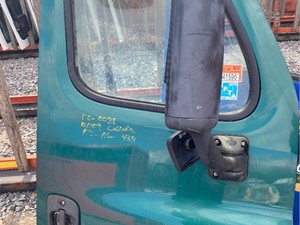 Used 2009 Freightliner Cascadia Door (Stock #DO-0038)) Part Image