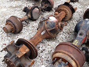 Used Eaton 21065S Axle, Complete Rear (Stock #RR-2357)) Part Image