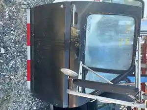 Used 1995 Ford F600 Door (Stock #DO-1228)) Part Image
