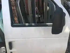 Used 2005 Ford E-350 Door (Stock #DO-1198)) Part Image