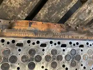 Used Cummins ISB 6.7 Head Image